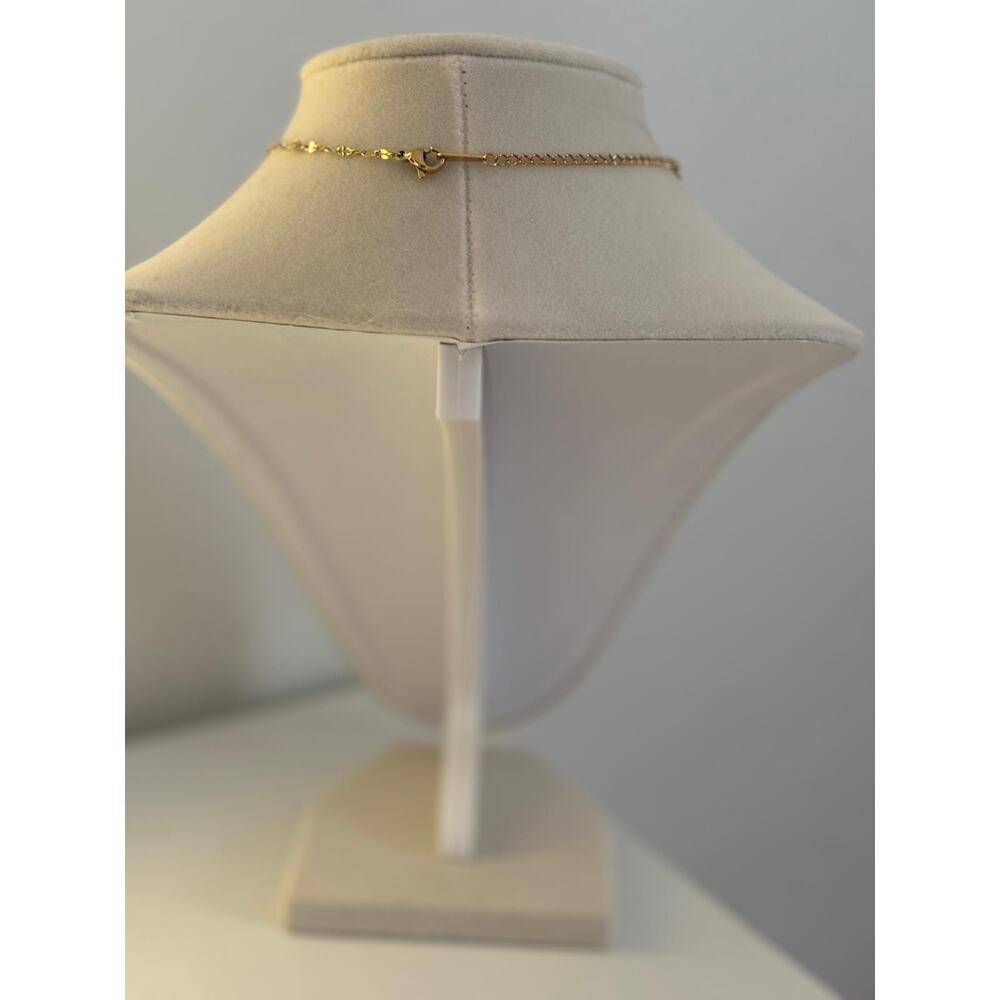 Gold Flower Pearl Pendant Necklace Stainless Steel Elegant Minimal Gift - Picture 5 of 5